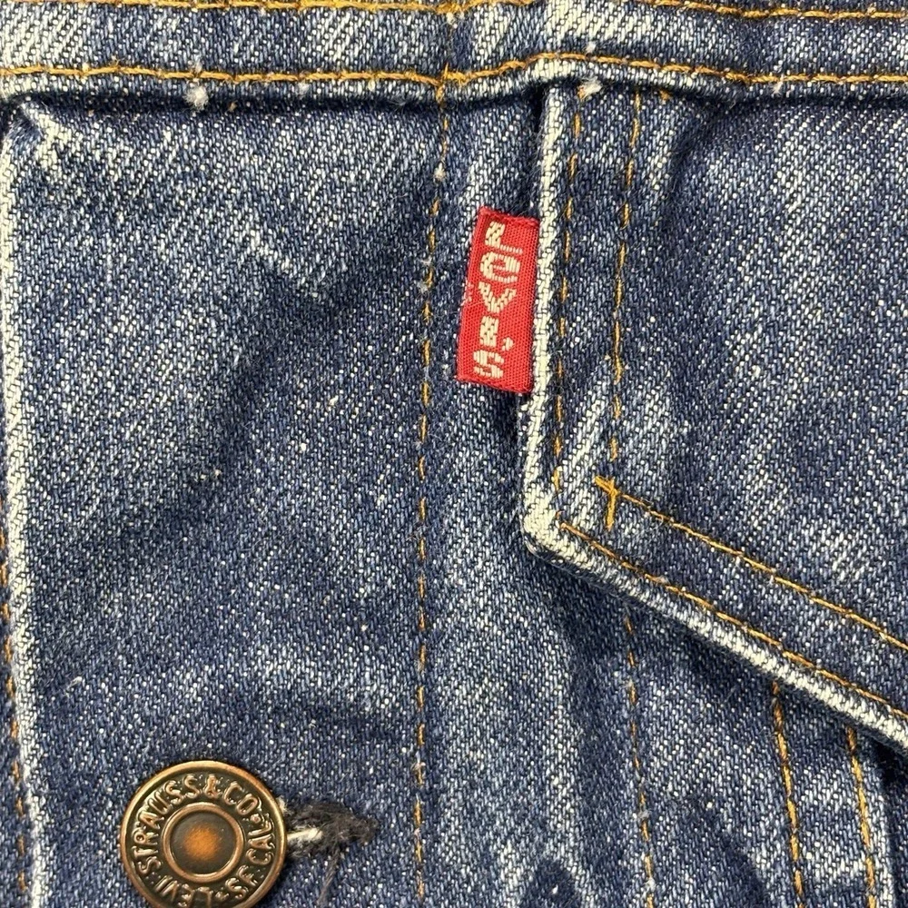 Vintage 70's Levi's‎ Jean Trucker Denim Jacket Mens 38L 71205 0217 Made In USA